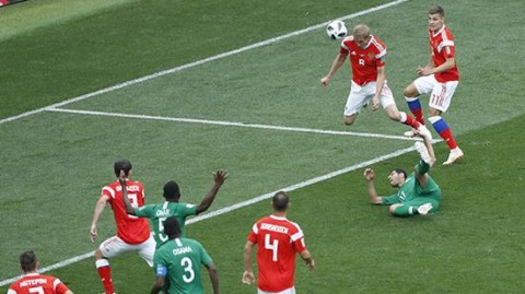 俄罗斯5-0沙特世界杯进球者今安在？22岁少年加冕队长，皇马旧将告别主流